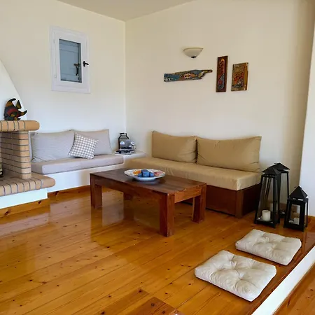 Tatil Evi Vivi Finikas (Syros)
