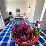 Semesterbostad Vivi Finikas (Syros)