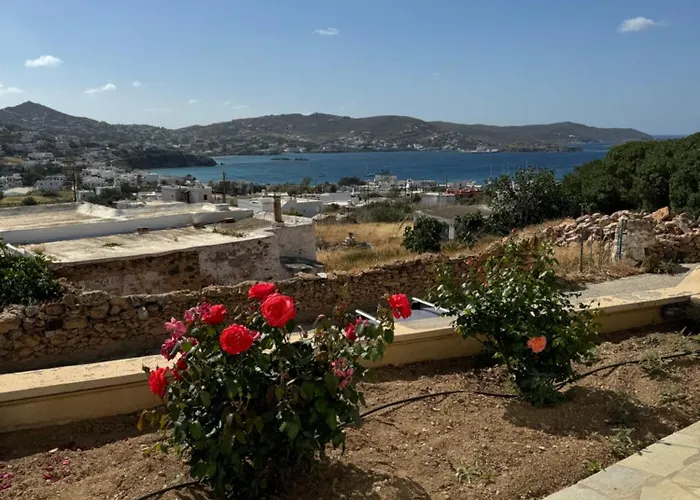 Vivi Ferienhaus Finikas (Syros)