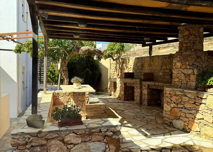 Ferienhaus Vivi Finikas (Syros)